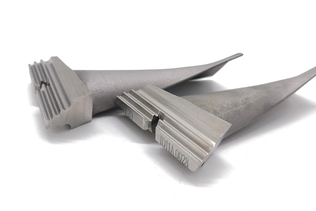 コバルト合金 Inconel 738LC タービンブレード 等温鍛造ファウンドリ