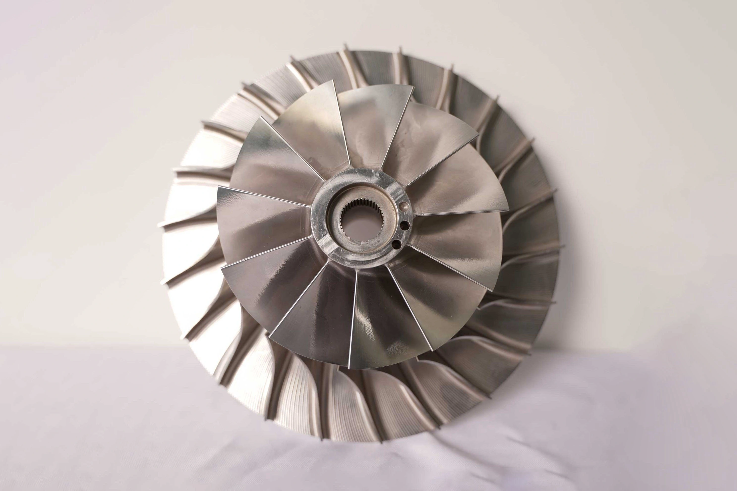 inconel-738lc-superalloy-equiaxed-crystal-casting-turbocharger-components-manufacturer