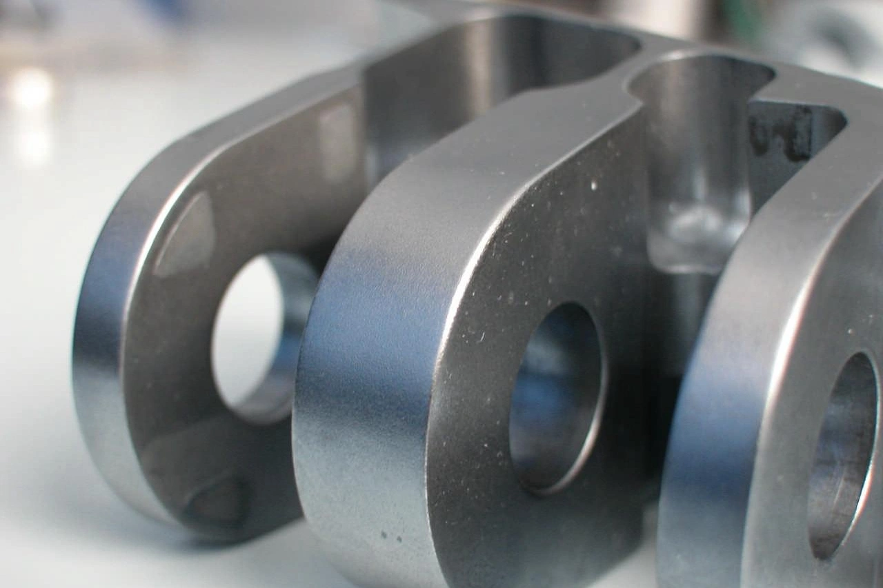 石油・ガス向け Inconel 部品 カスタム超合金コンポーネントメーカー