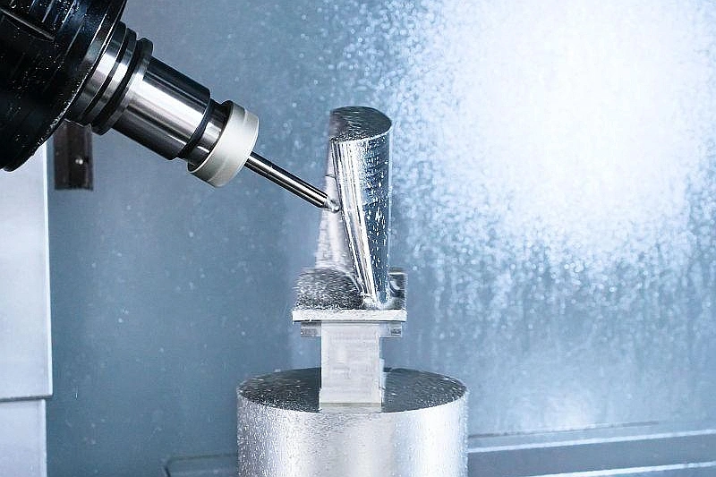precision-cnc-machining-of-superalloy-turbine-blade-components