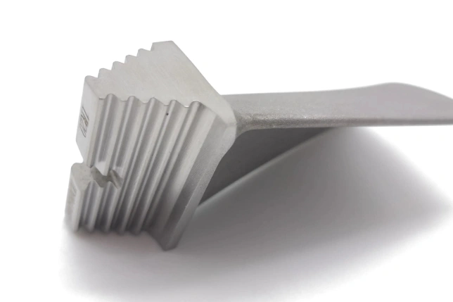 超合金 Inconel 713 タービンブレード 単結晶鋳造サプライヤー