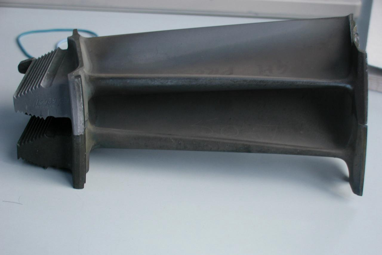 Corrosion Resistance Testing for Single Crystal Superalloy Components Longevity